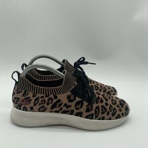 Womens Size 7.5 Skechers Ultra Flex Wild Expedition Shoes Leopard Print Sneakers